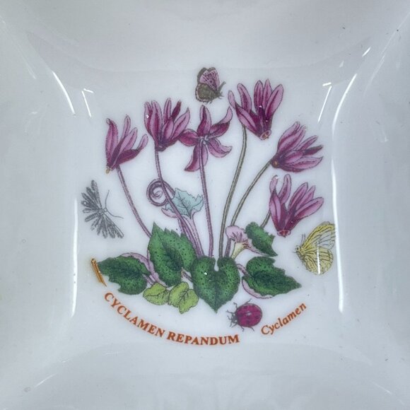 portmeirion botanic garden square dish cyclamen repandum 4 1/4" x 4 1/4" - Picture 2 of 4